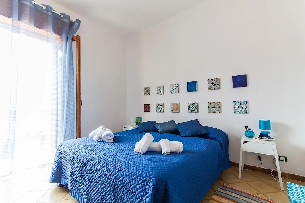 شقة Terrazza Con Vista Sul Porto كاستيلاّماري ديل غو إيطاليا